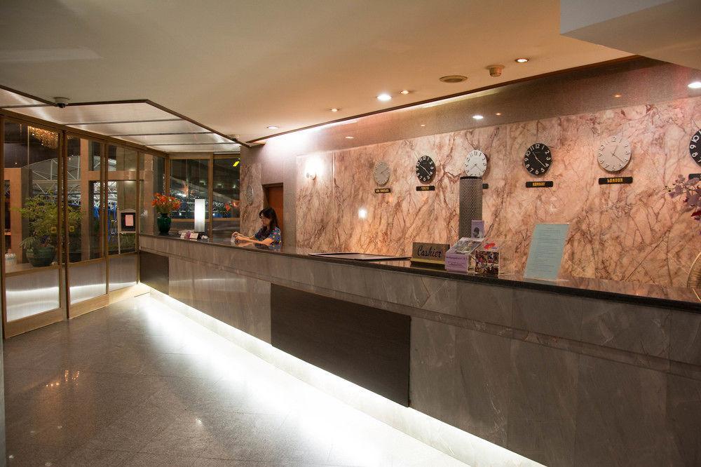 Maxx Hotel Бангкок Экстерьер фото