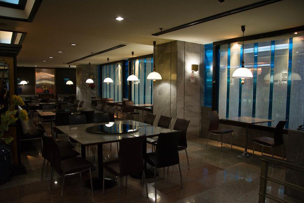 Maxx Hotel Бангкок Экстерьер фото