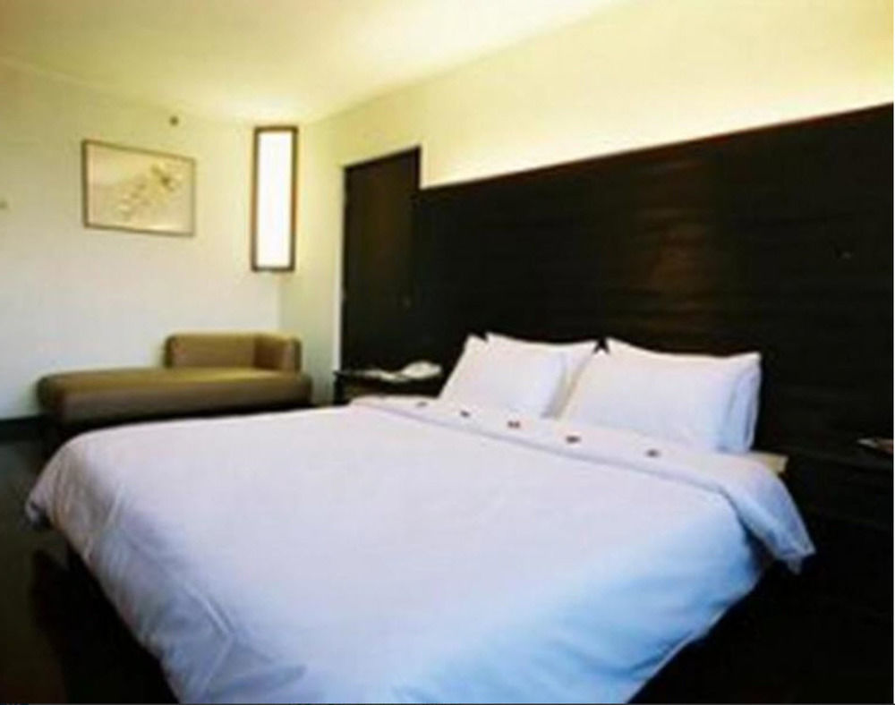Maxx Hotel Бангкок Экстерьер фото